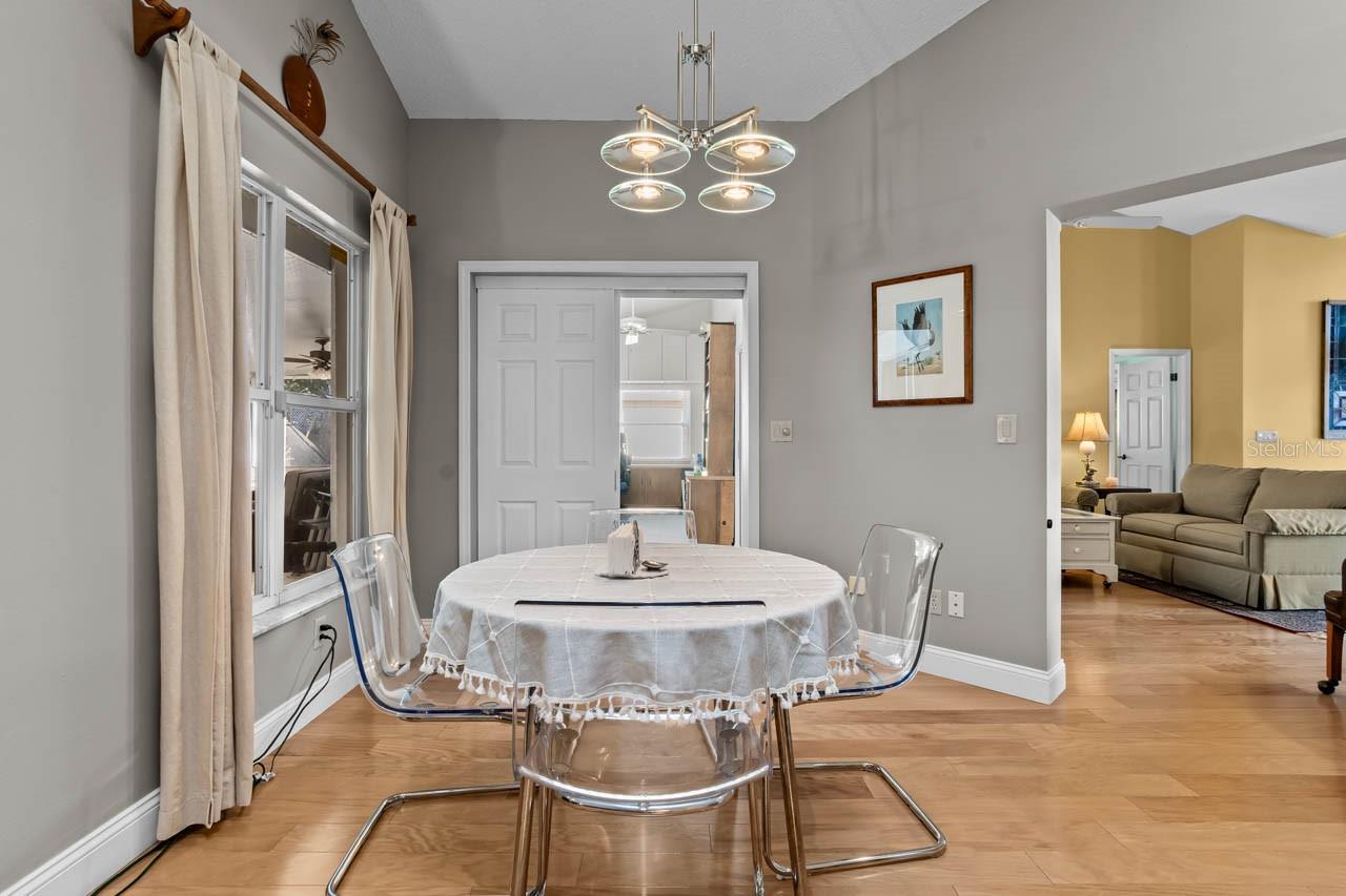 Image 20 of 64 For 2021 Berry Roberts Drive