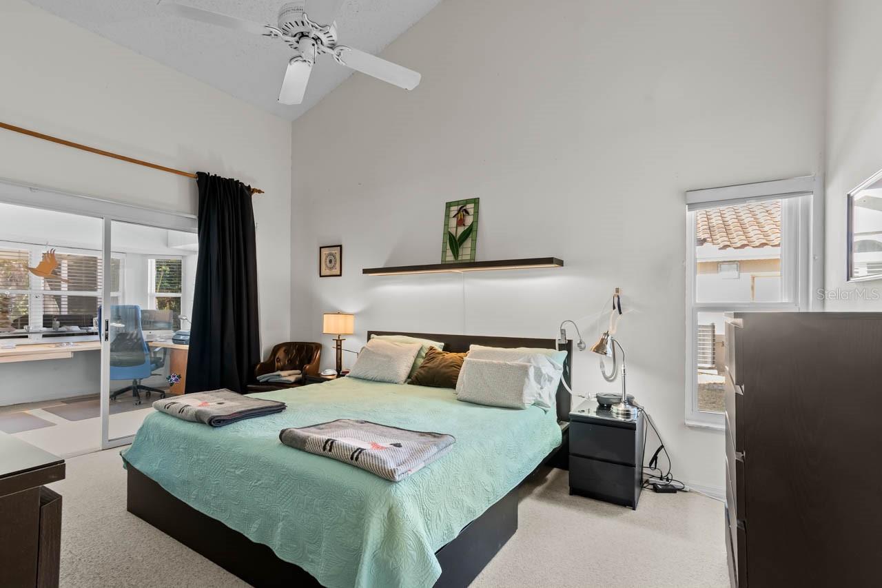 Image 21 of 64 For 2021 Berry Roberts Drive