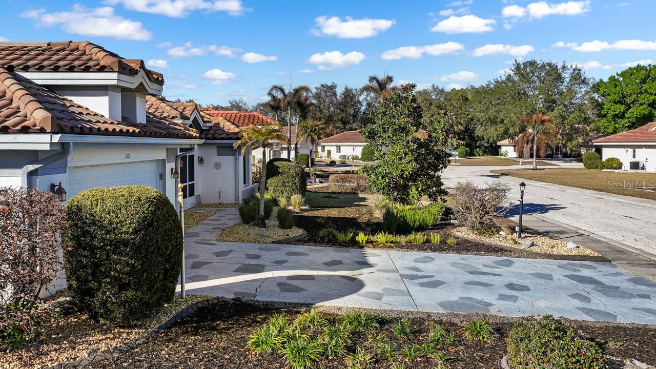 Image 53 of 64 For 2021 Berry Roberts Drive