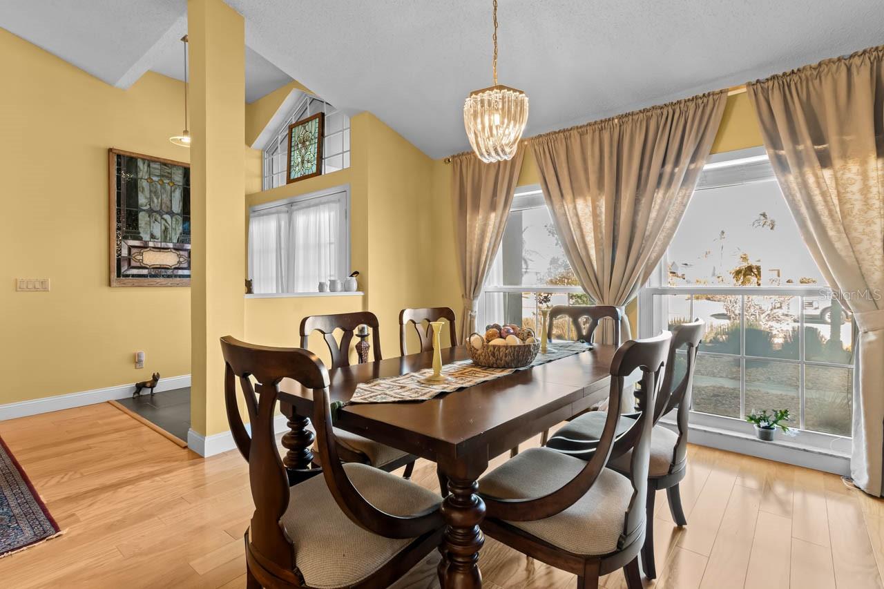 Image 7 of 64 For 2021 Berry Roberts Drive