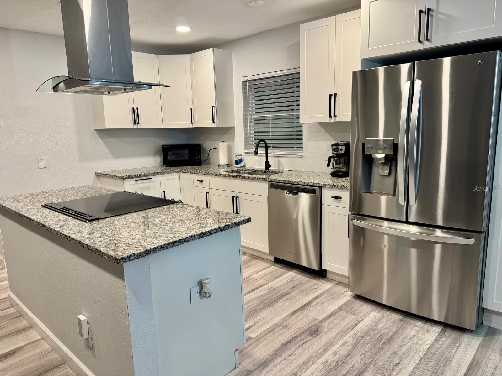 Image 8 of 22 For 9812 Oklawaha Avenue