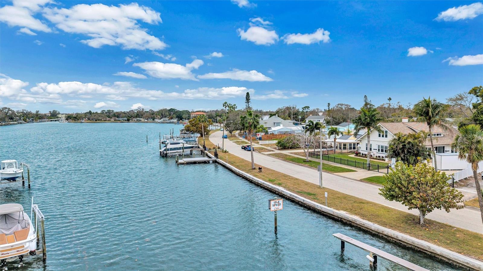 Image 41 of 43 For 3925 Sunrise Drive S