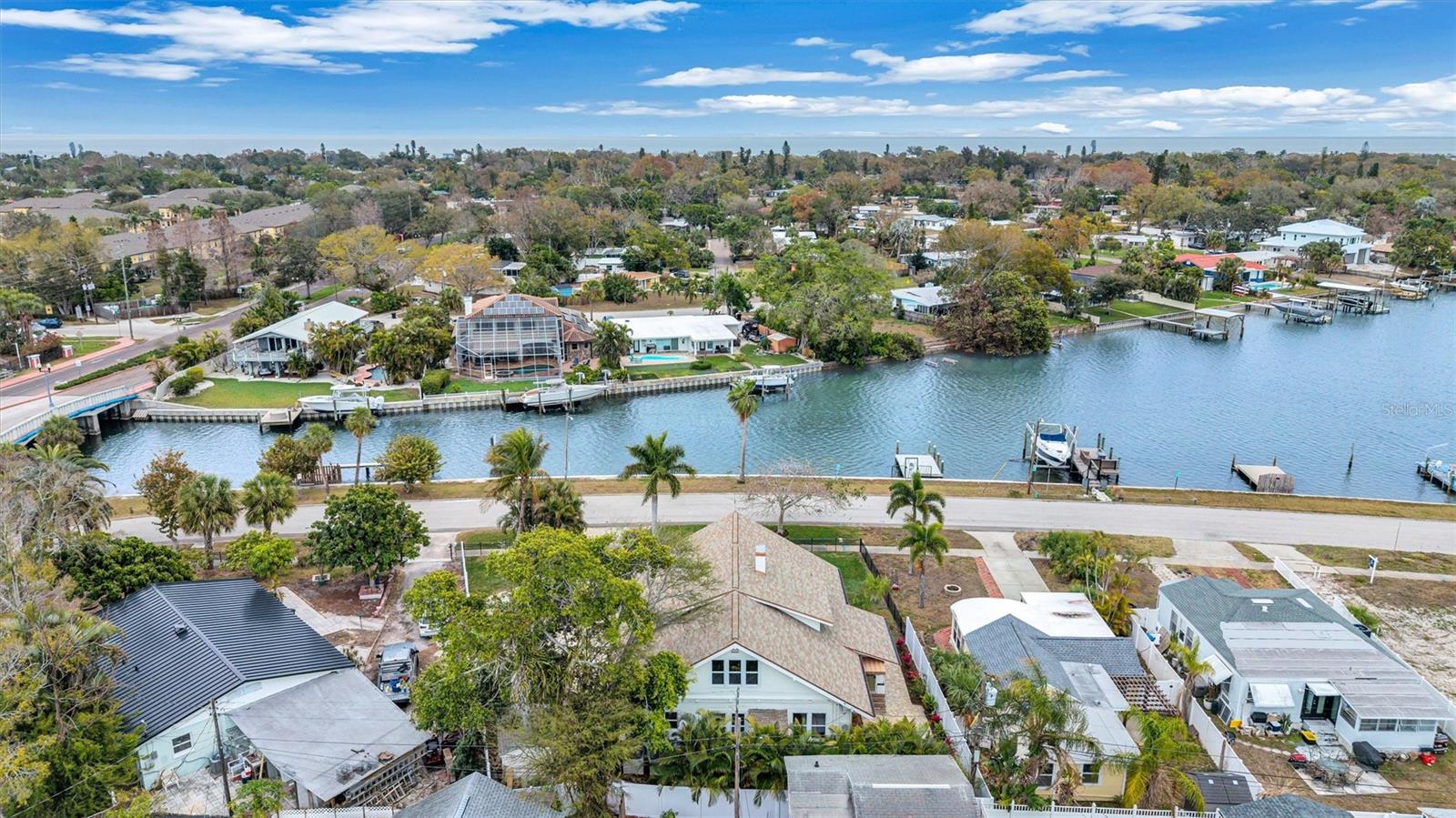 Image 42 of 43 For 3925 Sunrise Drive S