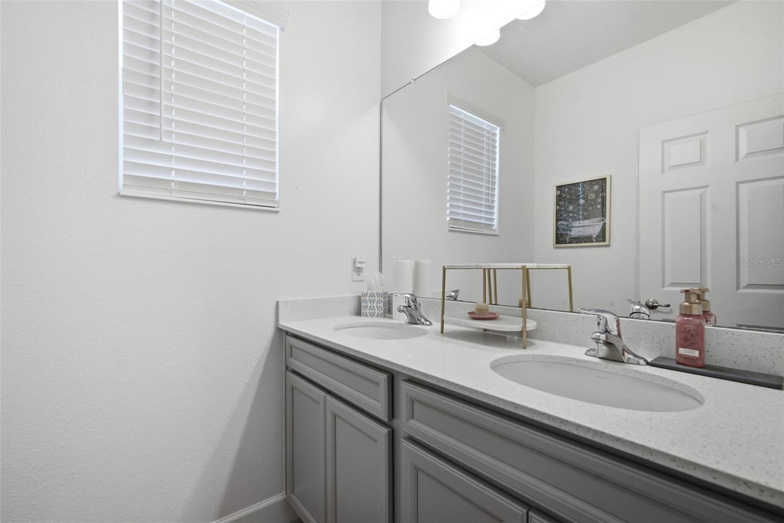 Image 46 of 83 For 7431 Sungold Meadow Court