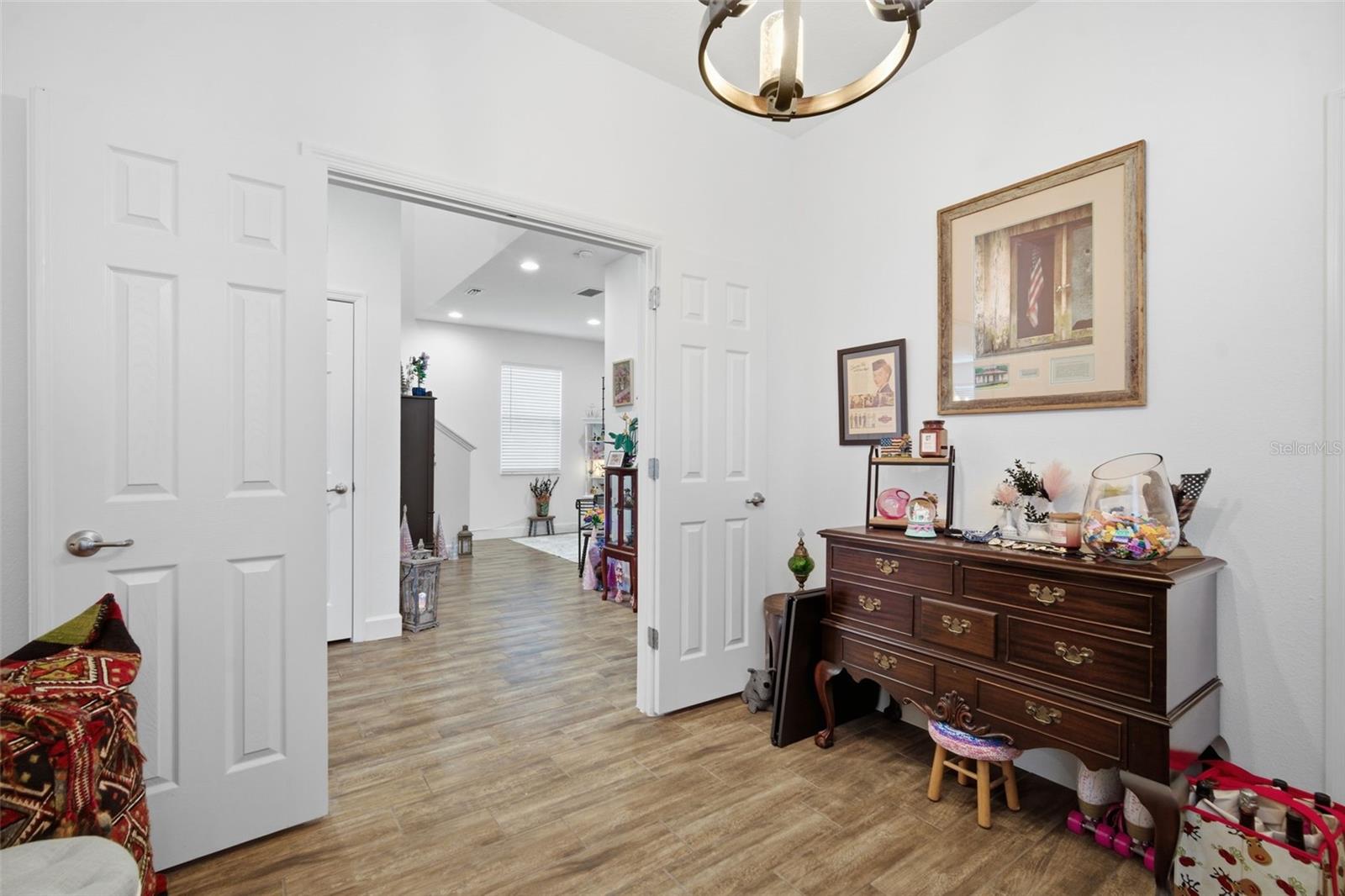 Image 6 of 83 For 7431 Sungold Meadow Court