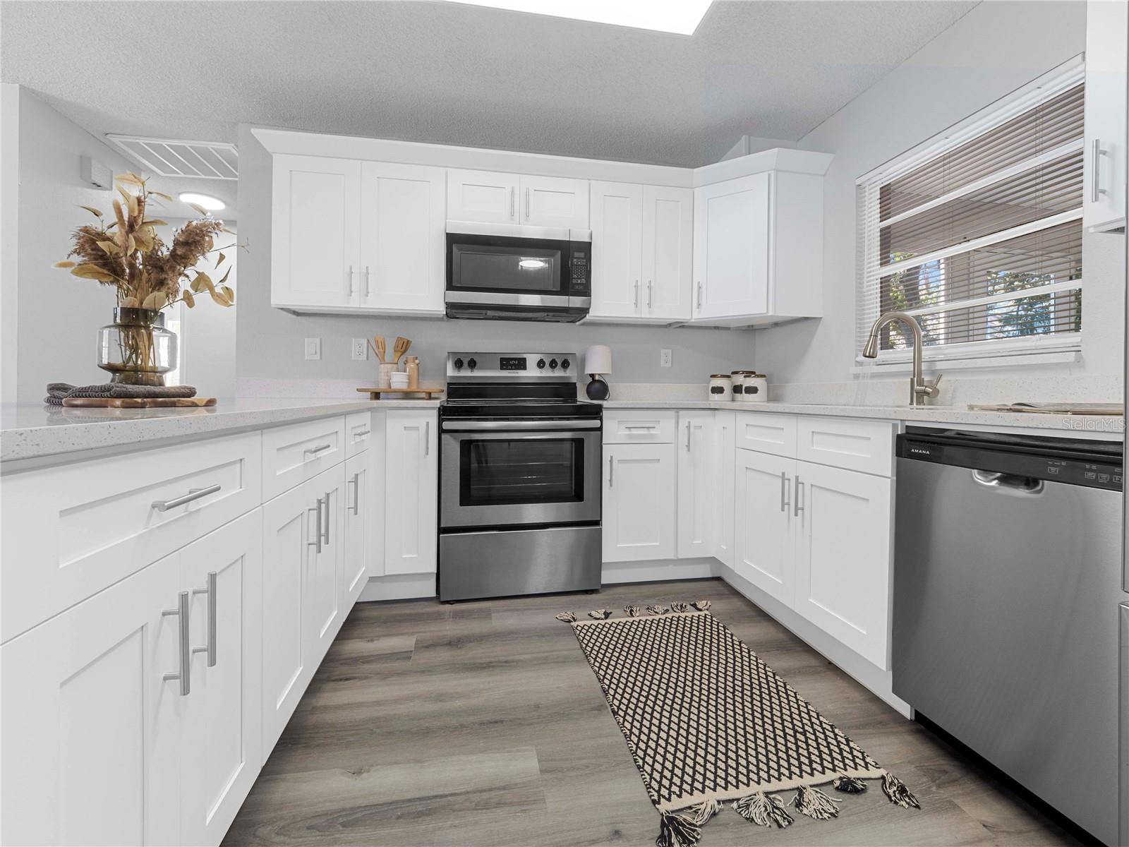 Image 7 of 40 For 10804 53rd Street