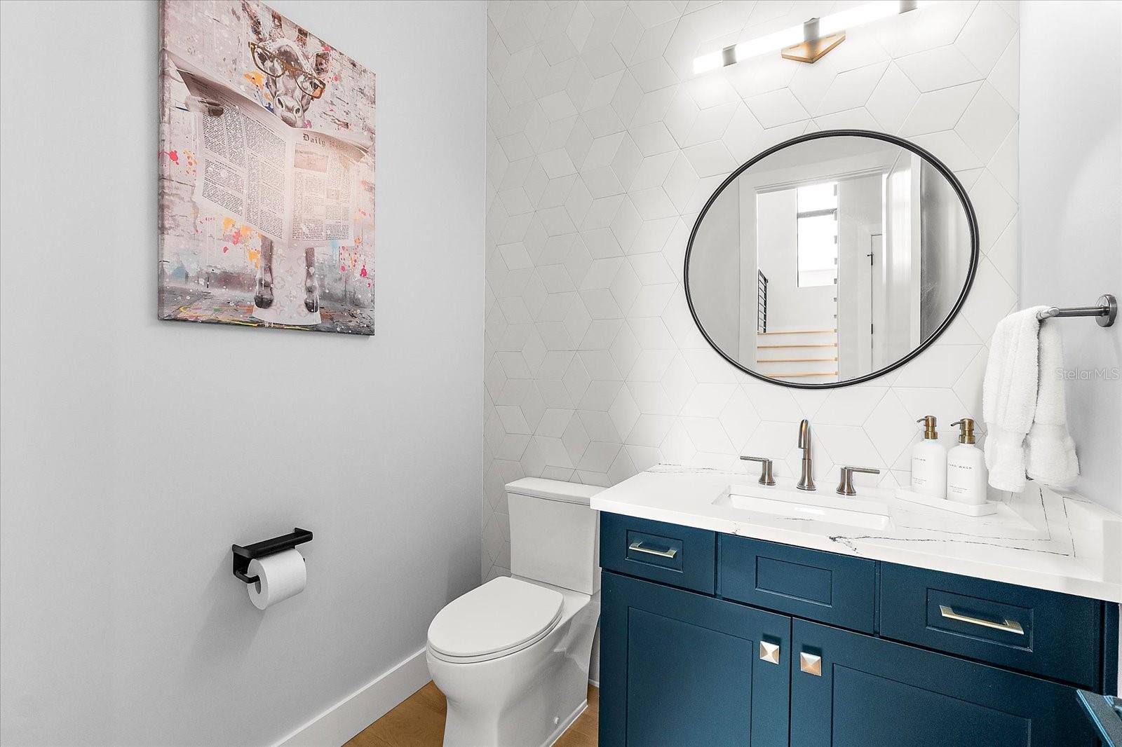 Listing photo id 23 for 2707 Ridgewood Avenue