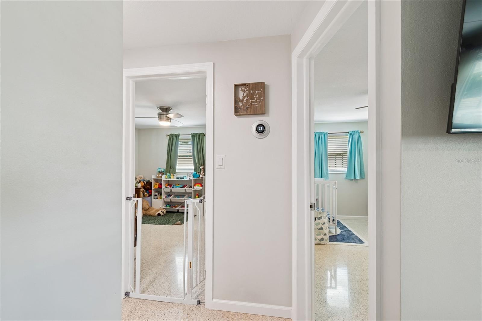 Listing photo id 26 for 5945 62nd Avenue N