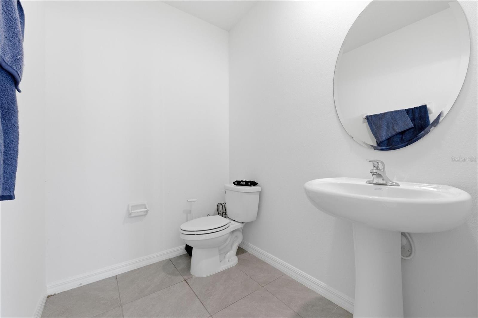 Image 13 of 40 For 5608 Wandering Willow Drive