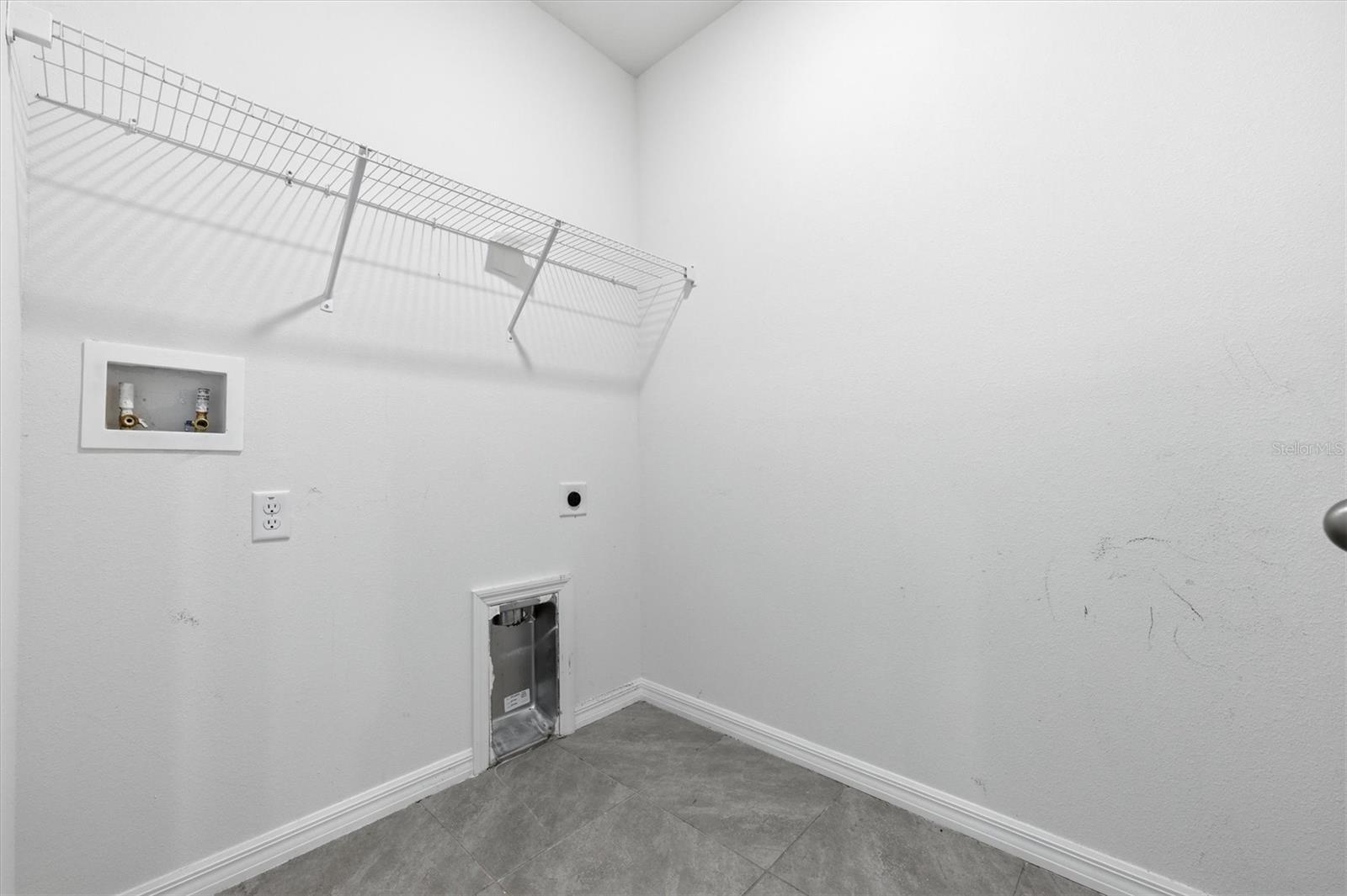 Image 29 of 40 For 5608 Wandering Willow Drive