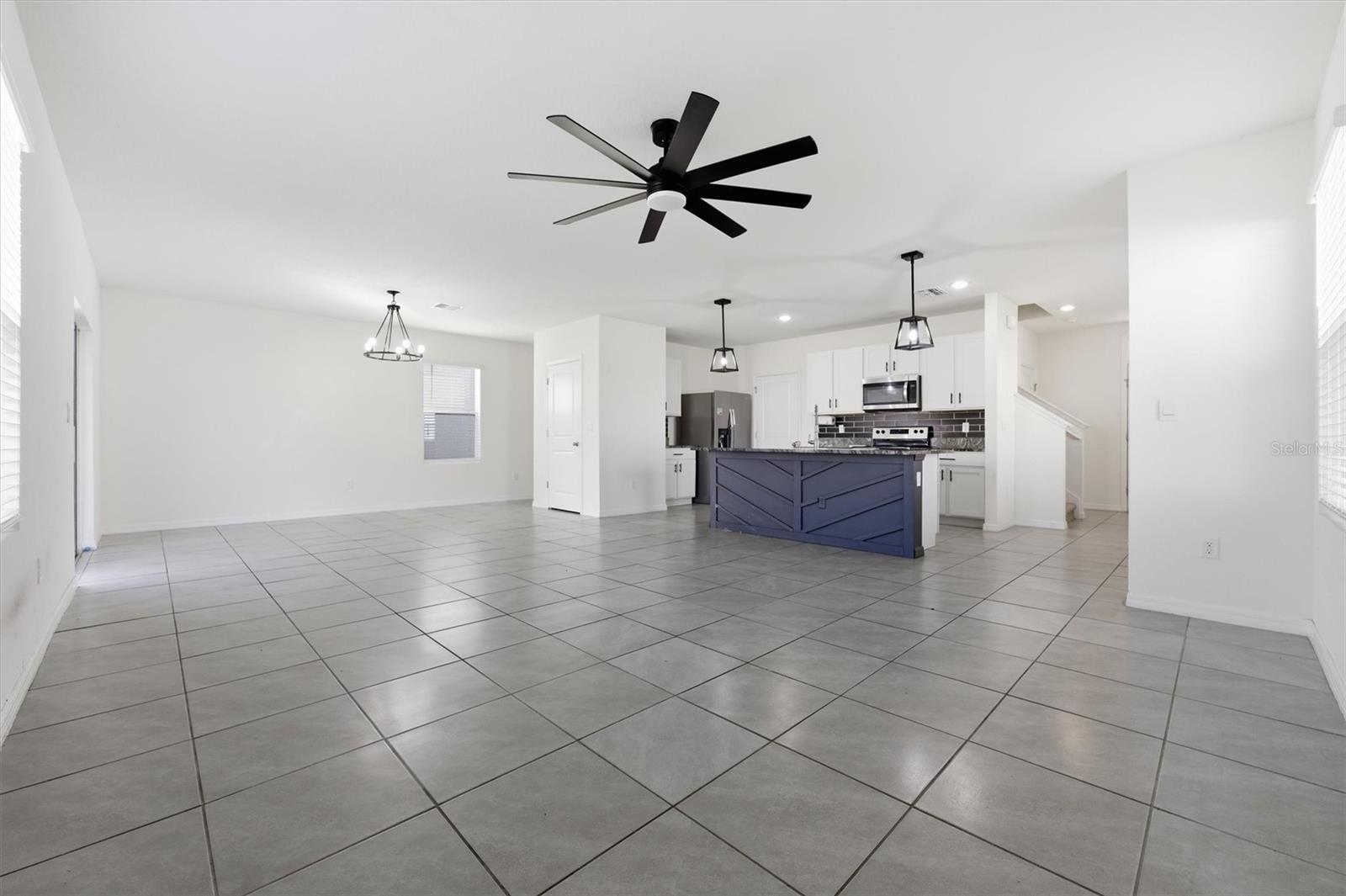 Image 6 of 40 For 5608 Wandering Willow Drive