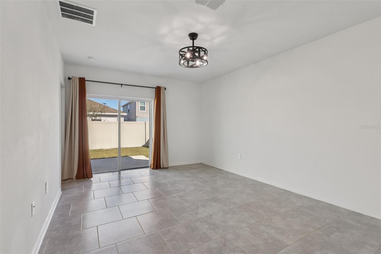 Image 13 of 34 For 1723 Foreman Road