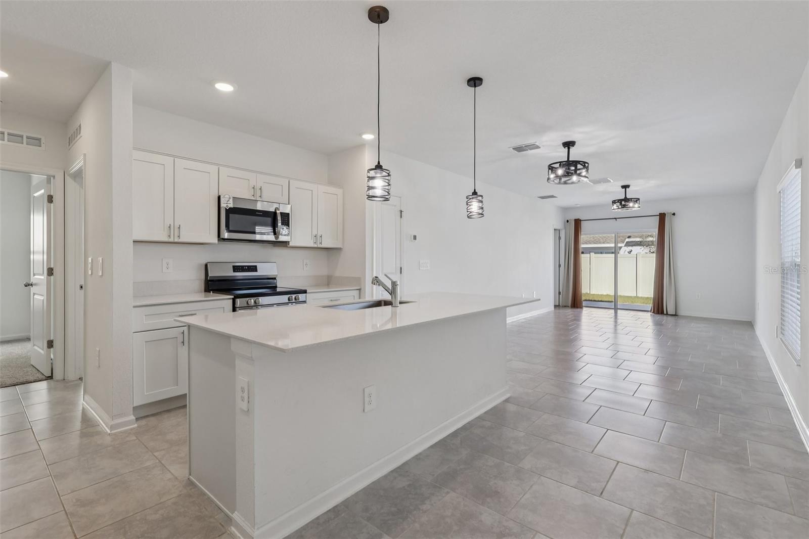 Image 14 of 34 For 1723 Foreman Road