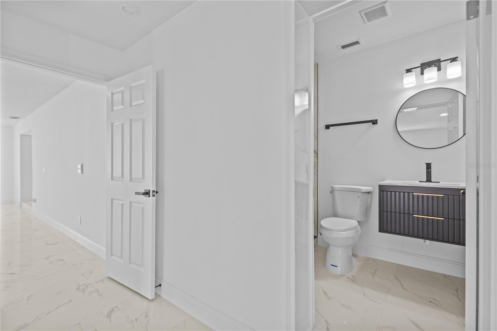 Image 10 of 26 For 6001 Tampa Shores Boulevard