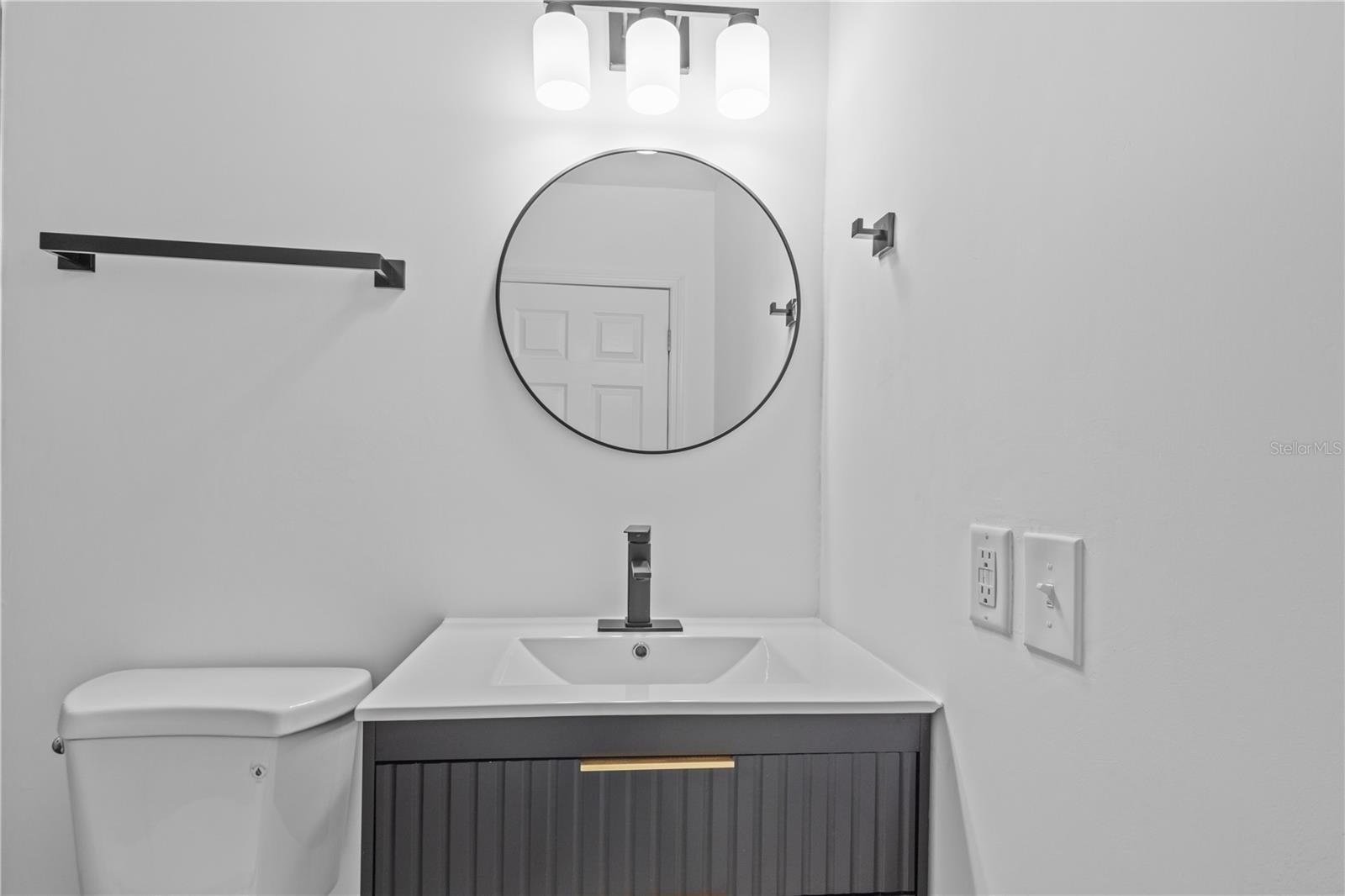 Image 12 of 26 For 6001 Tampa Shores Boulevard