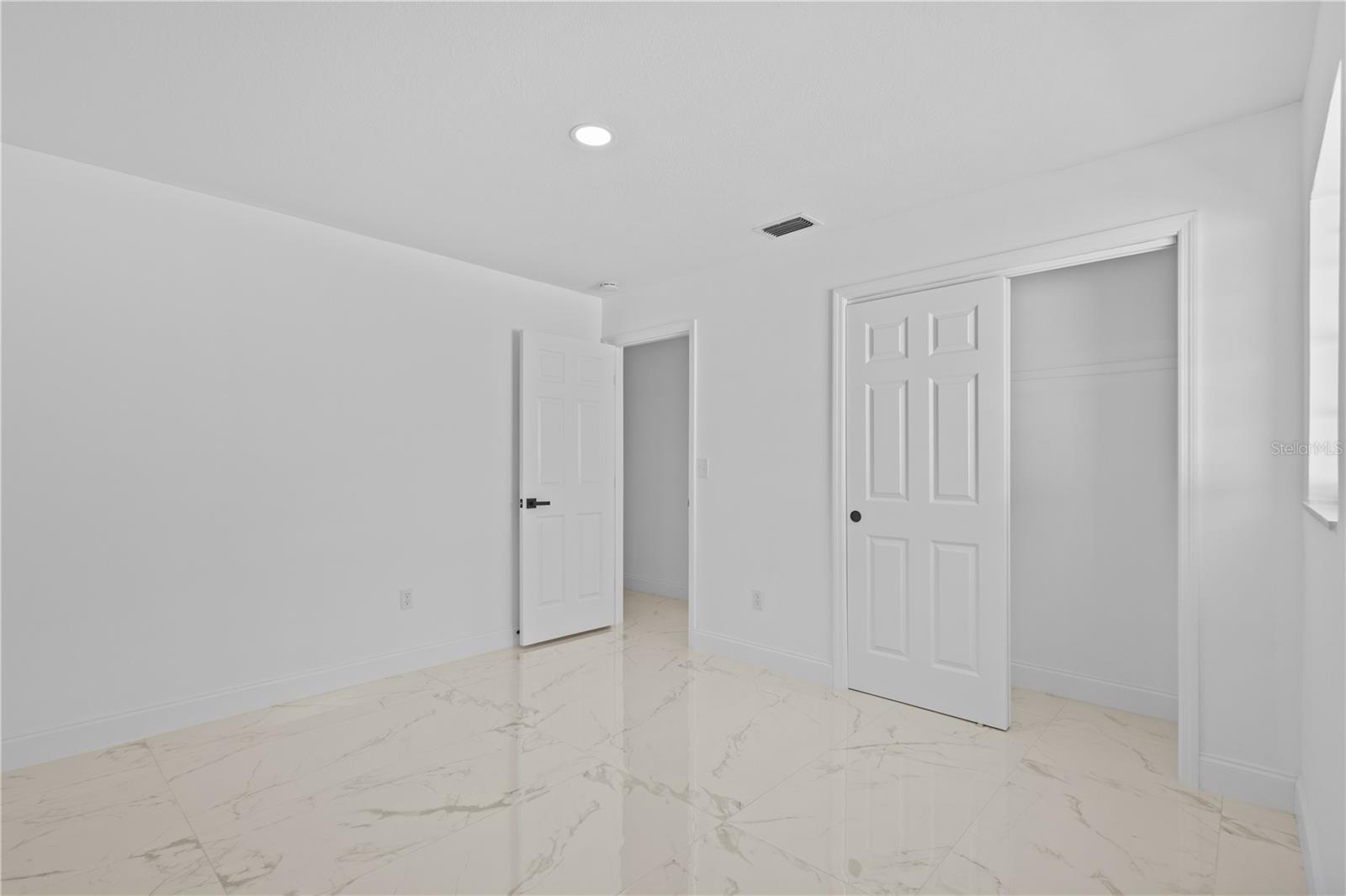 Image 16 of 26 For 6001 Tampa Shores Boulevard