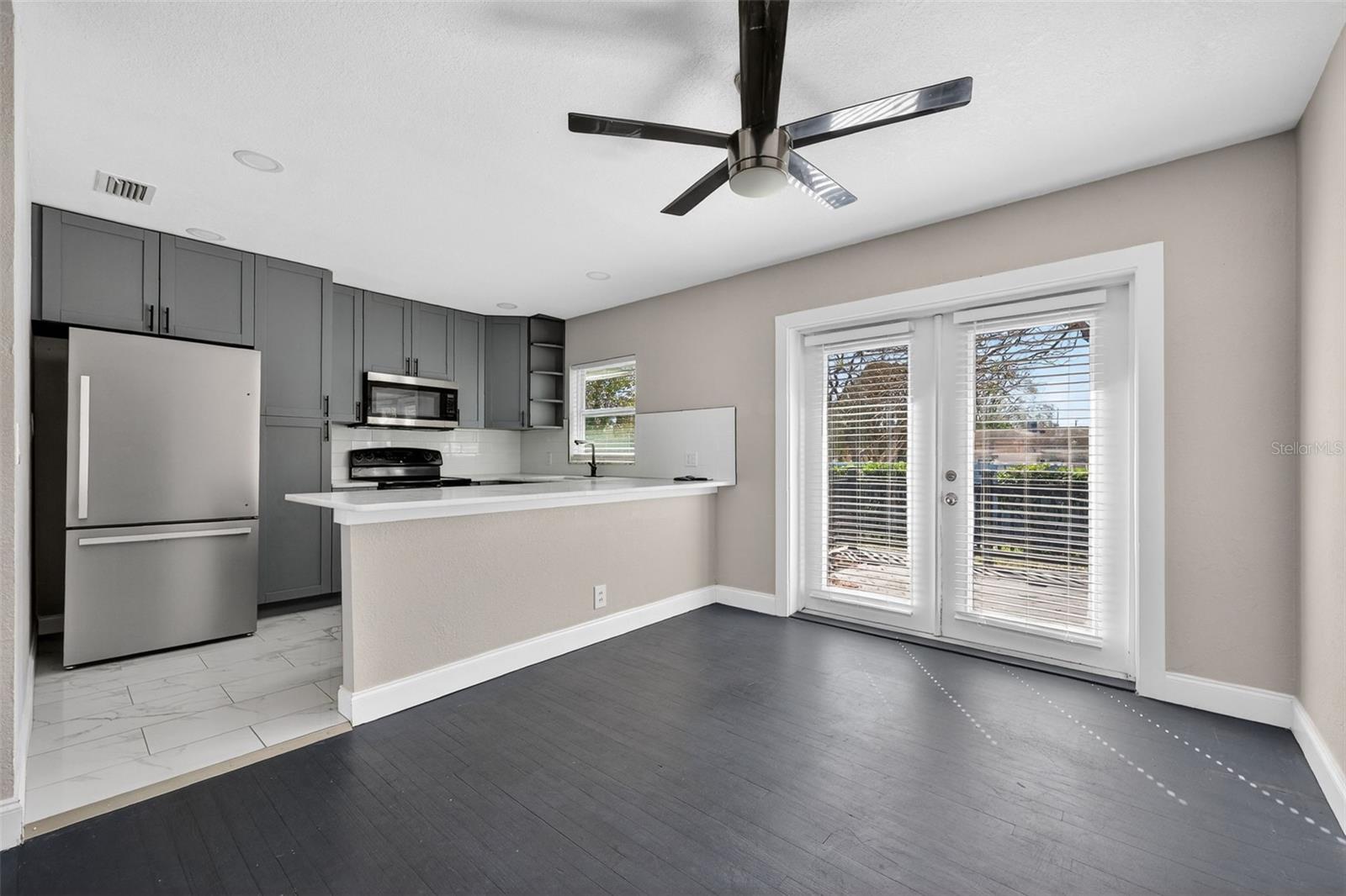 Image 10 of 26 For 2714 Grace Street