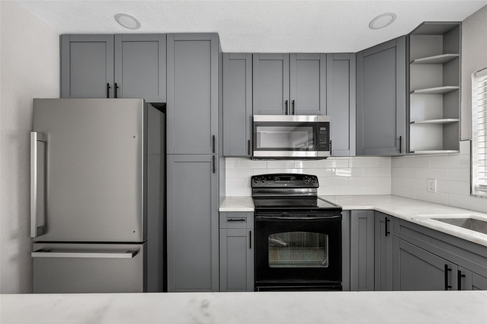 Image 11 of 26 For 2714 Grace Street