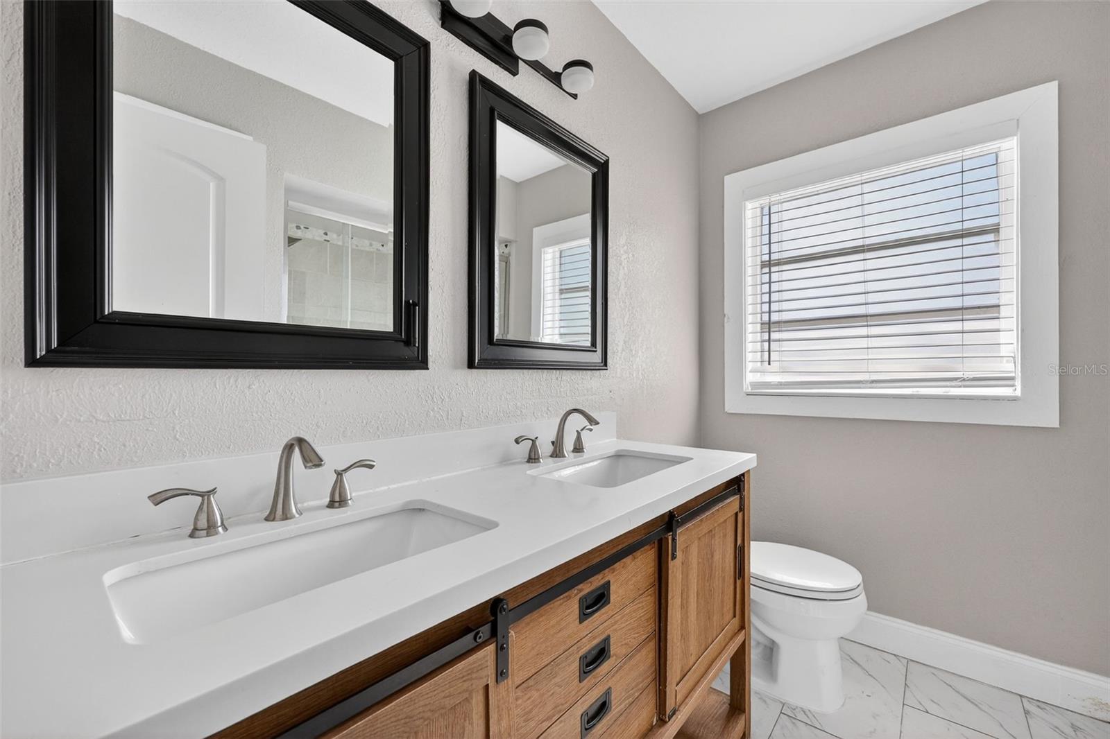 Image 16 of 26 For 2714 Grace Street