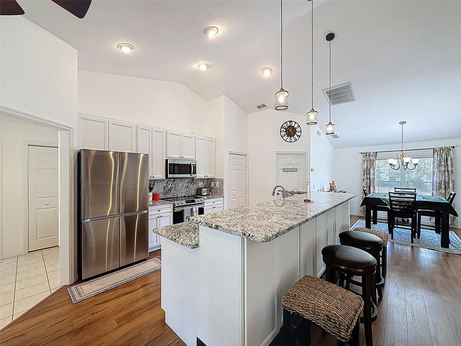 Image 14 of 52 For 9131 Alpinia Drive