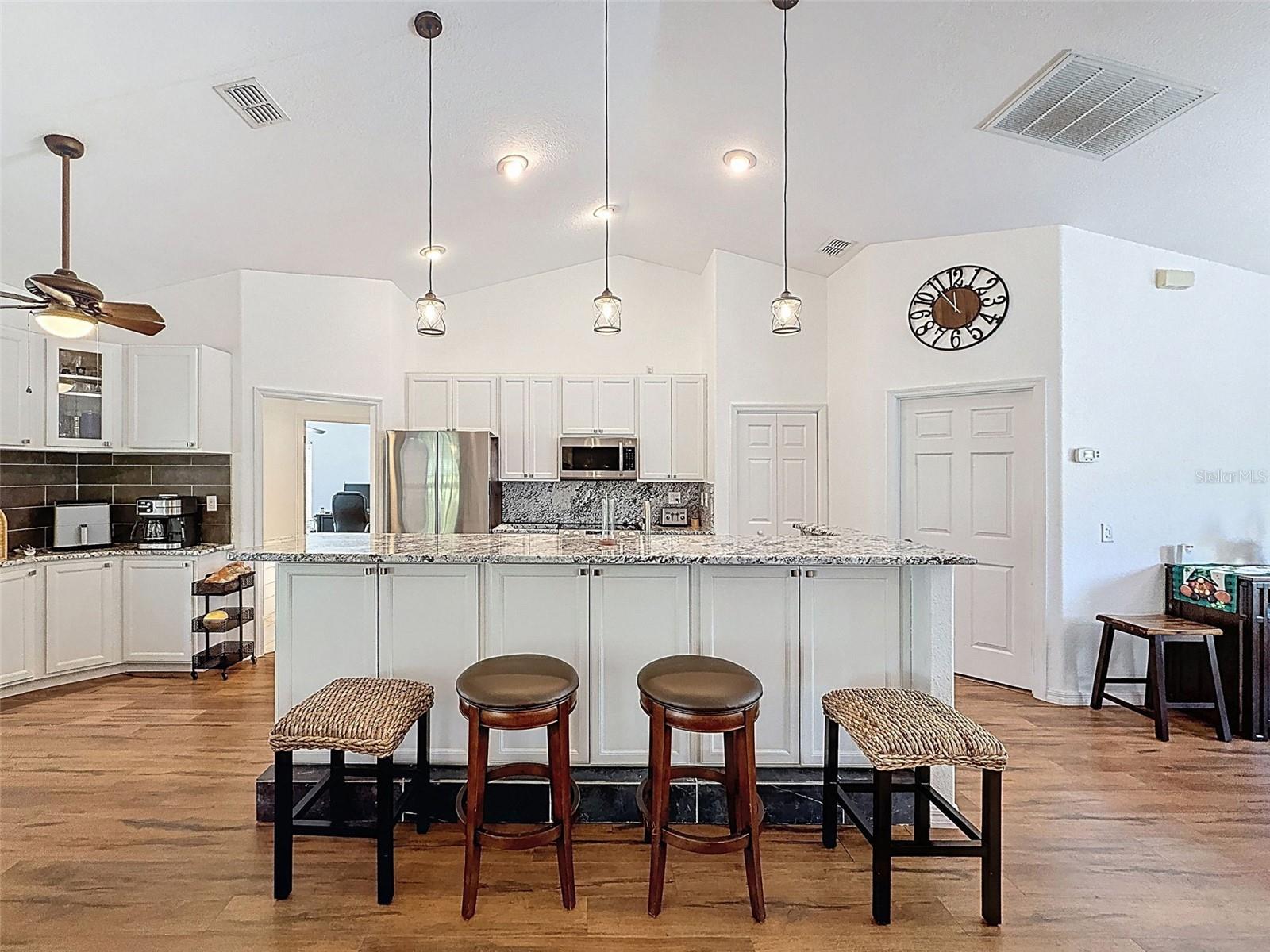 Image 15 of 52 For 9131 Alpinia Drive