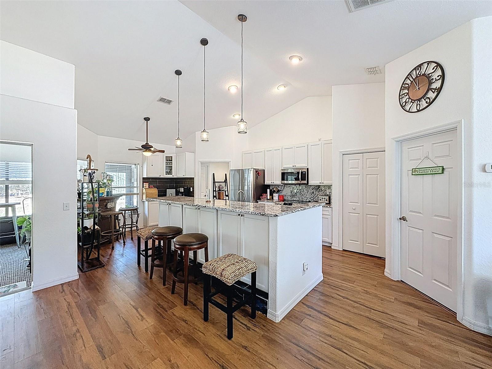 Image 17 of 52 For 9131 Alpinia Drive