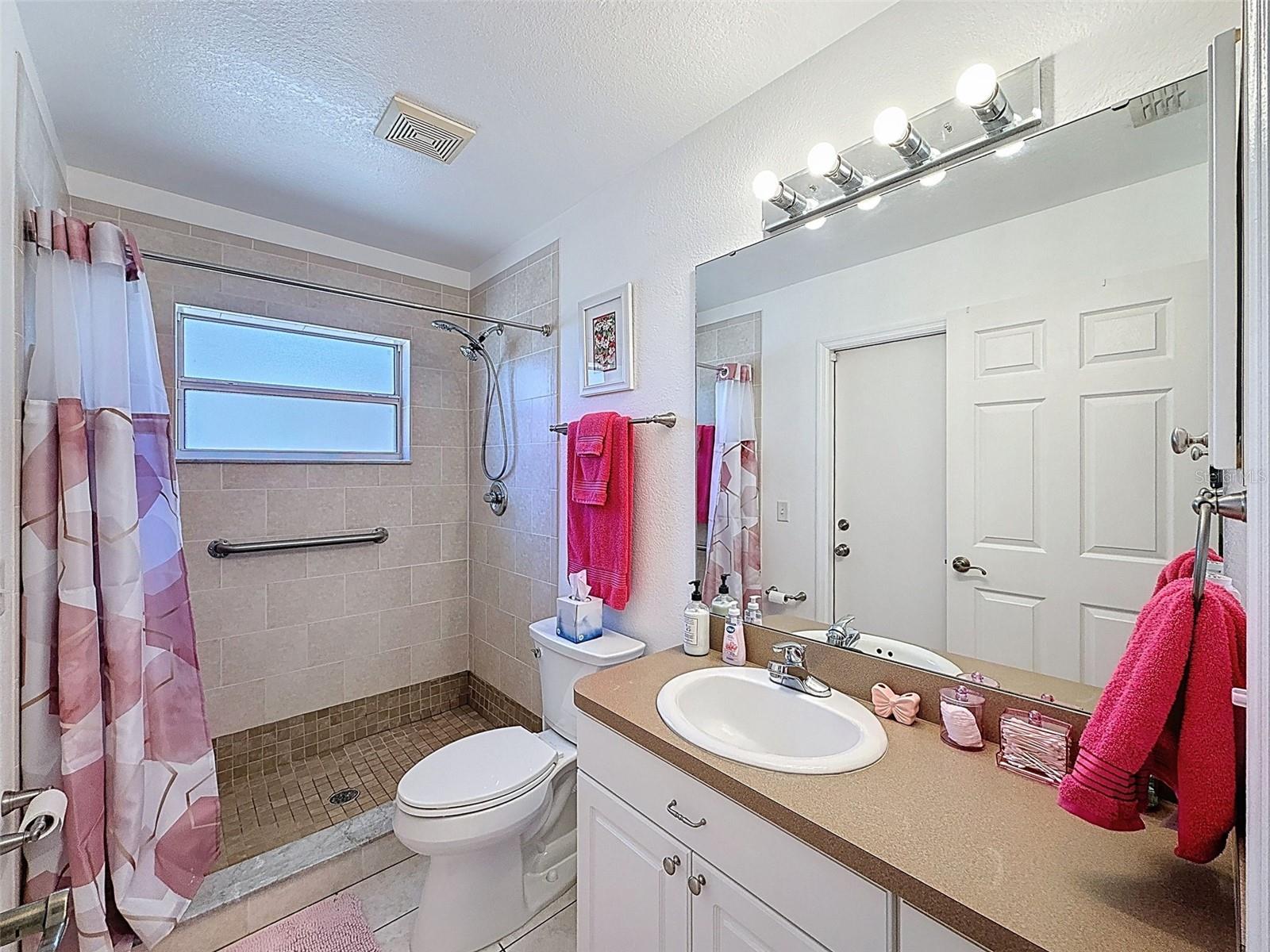 Image 38 of 52 For 9131 Alpinia Drive