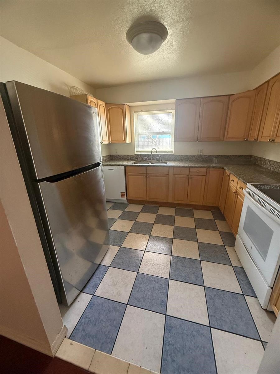 Image 12 of 14 For 4913 Liberty Street