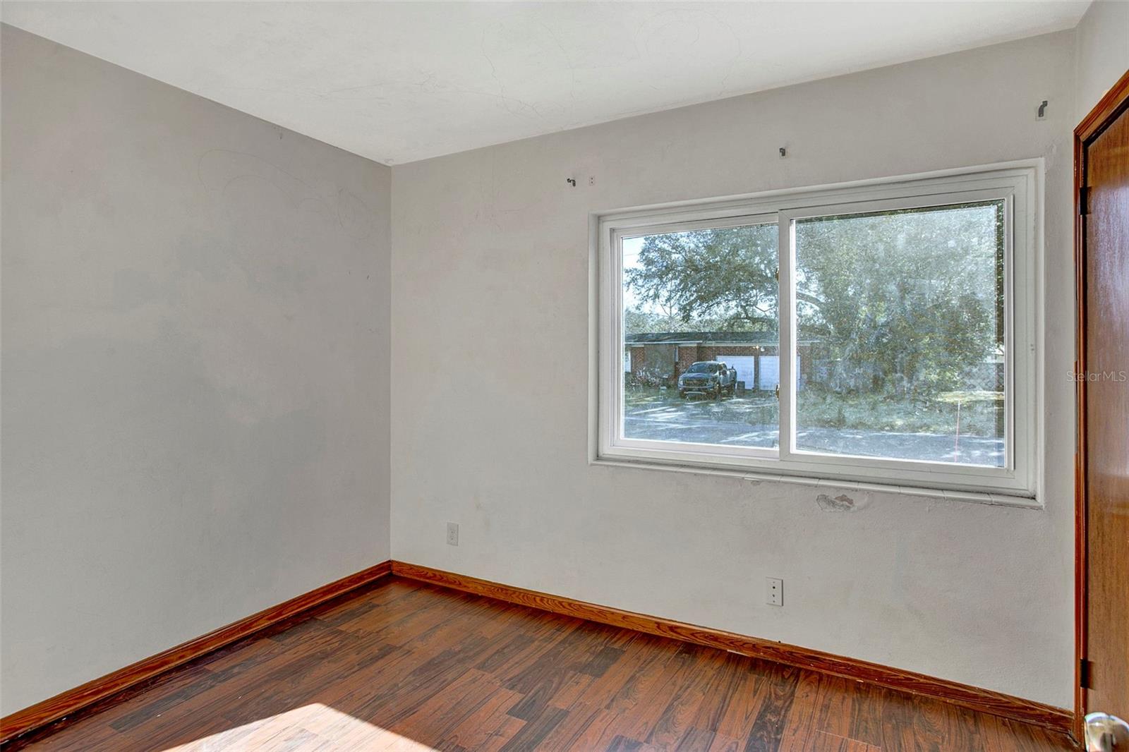 Image 11 of 21 For 4122 Rendale Drive