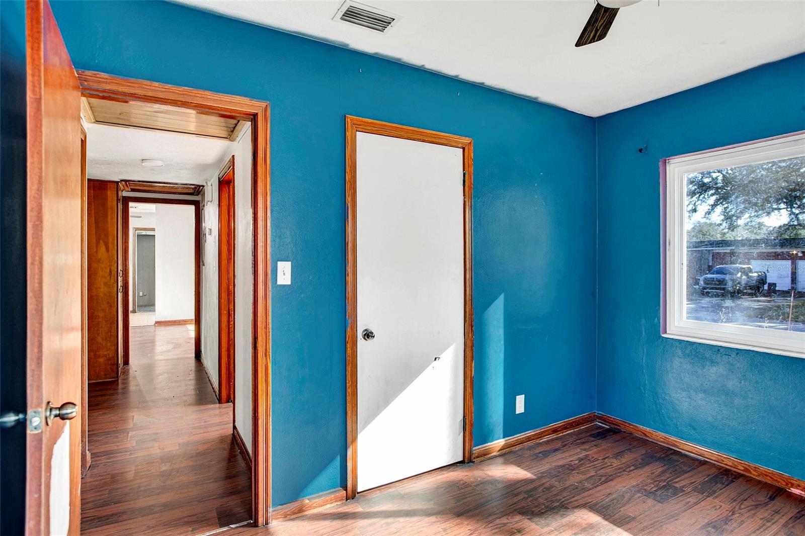 Image 13 of 21 For 4122 Rendale Drive