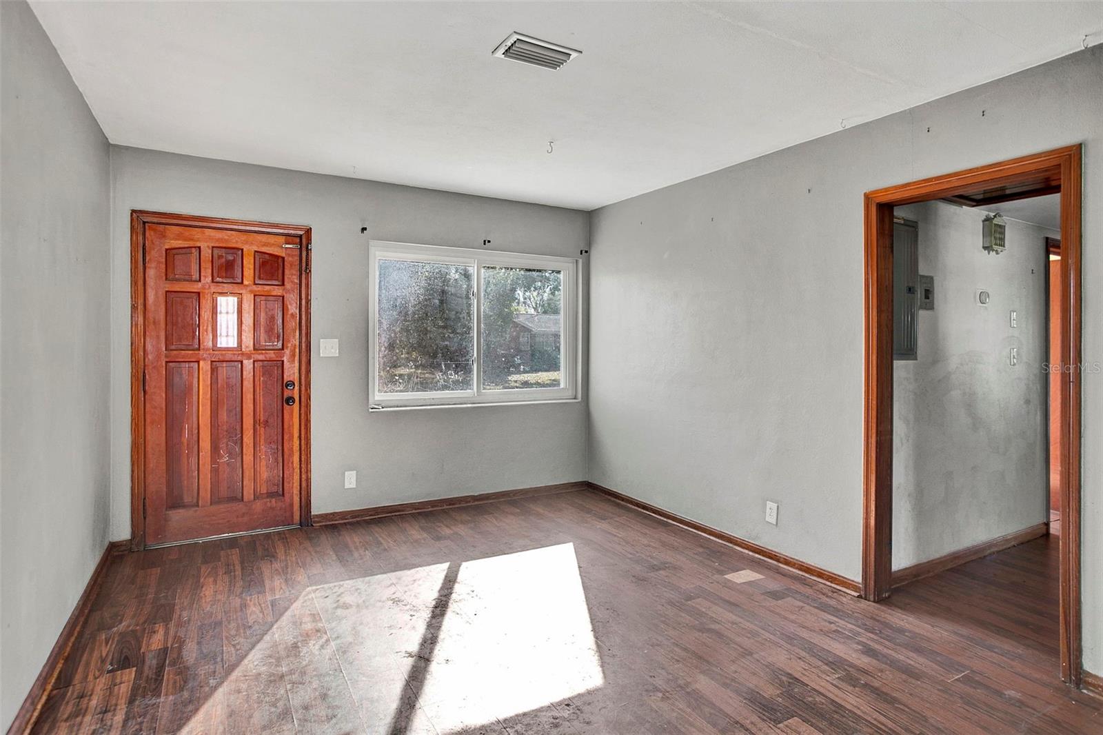 Image 2 of 21 For 4122 Rendale Drive