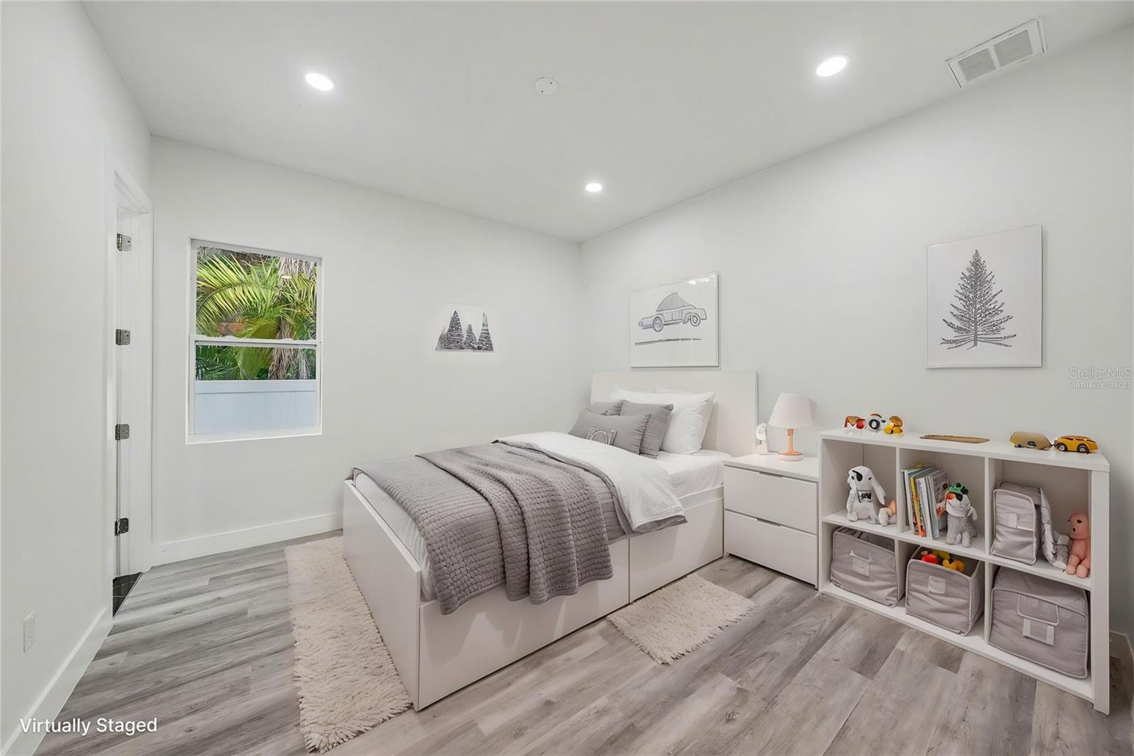 Image 31 of 48 For 5240 66th Way N