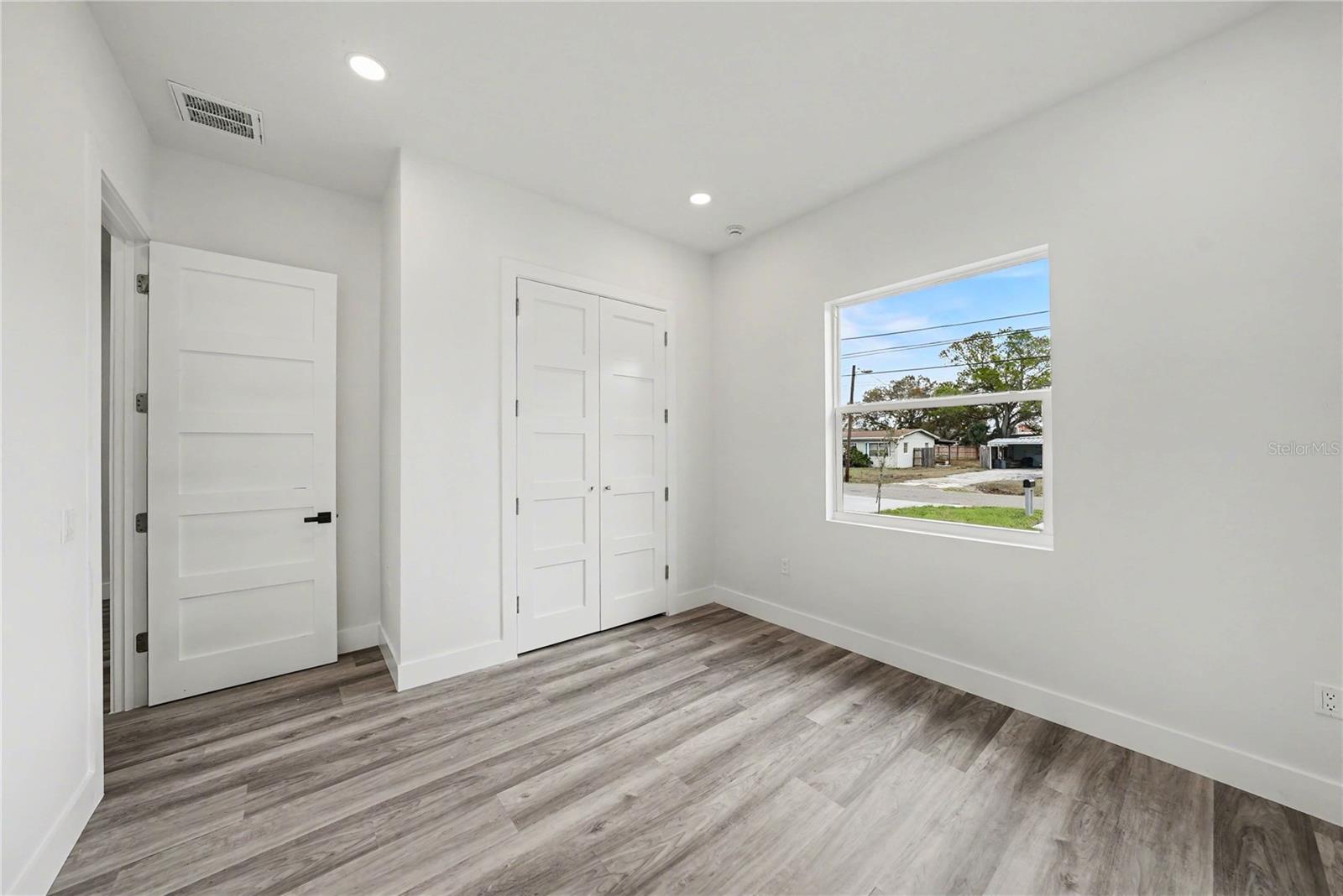 Image 36 of 48 For 5240 66th Way N