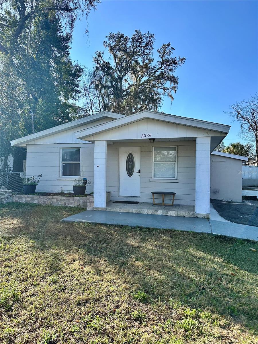 Image 2 of 48 For 2003 Humphrey St