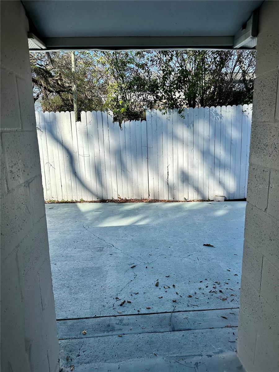 Image 42 of 48 For 2003 Humphrey St