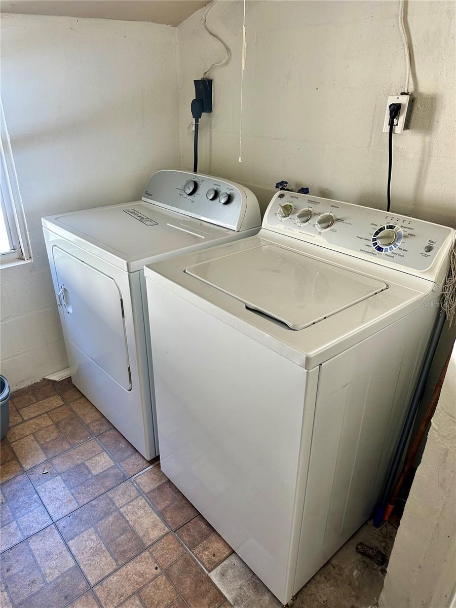 Image 45 of 48 For 2003 Humphrey St