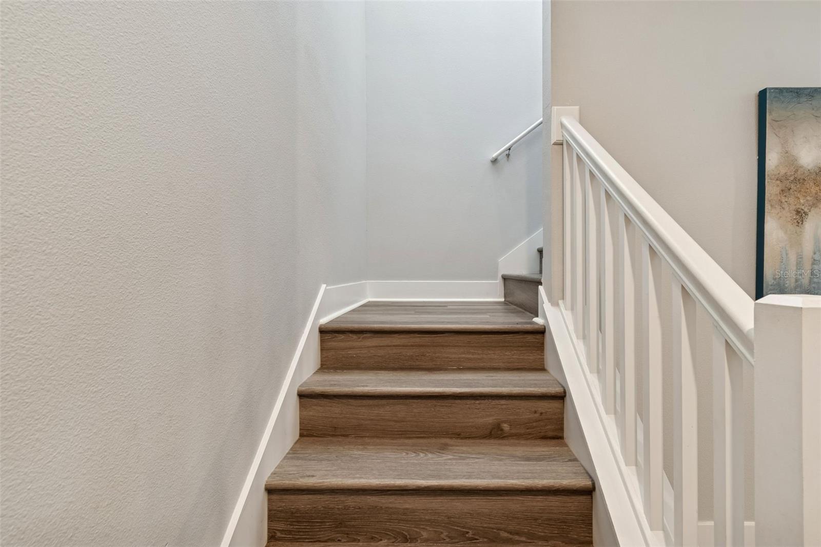 Listing photo id 20 for 9822 Little Bluestem Drive