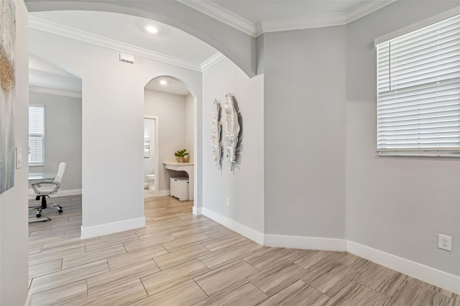 Listing photo id 21 for 9822 Little Bluestem Drive