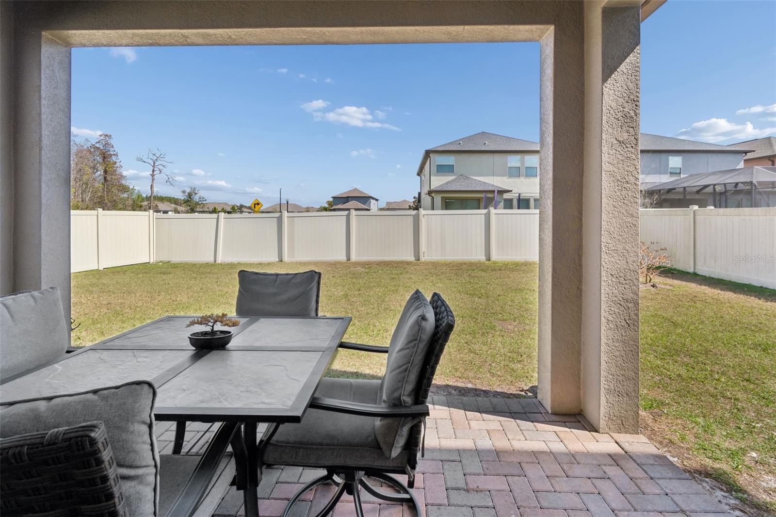 Listing photo id 44 for 9822 Little Bluestem Drive