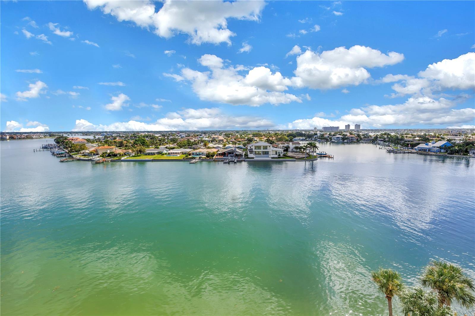 Image 36 of 45 For 9415 Blind Pass Road 803