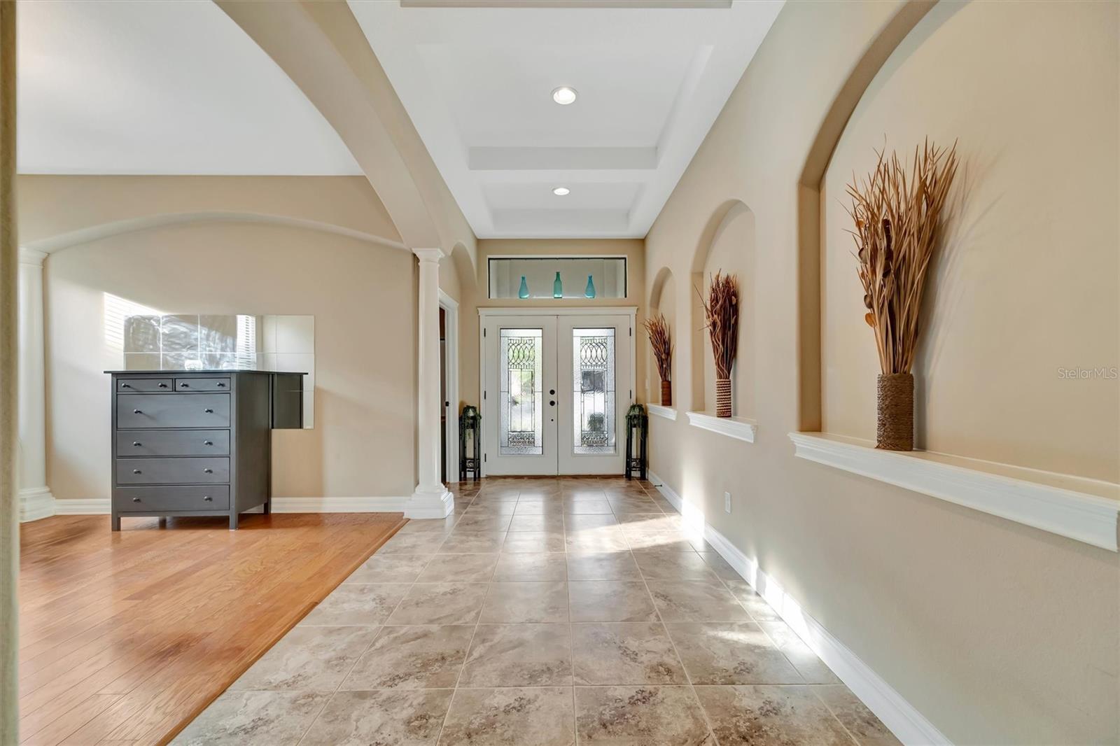 Image 11 of 99 For 15616 Starling Water Drive