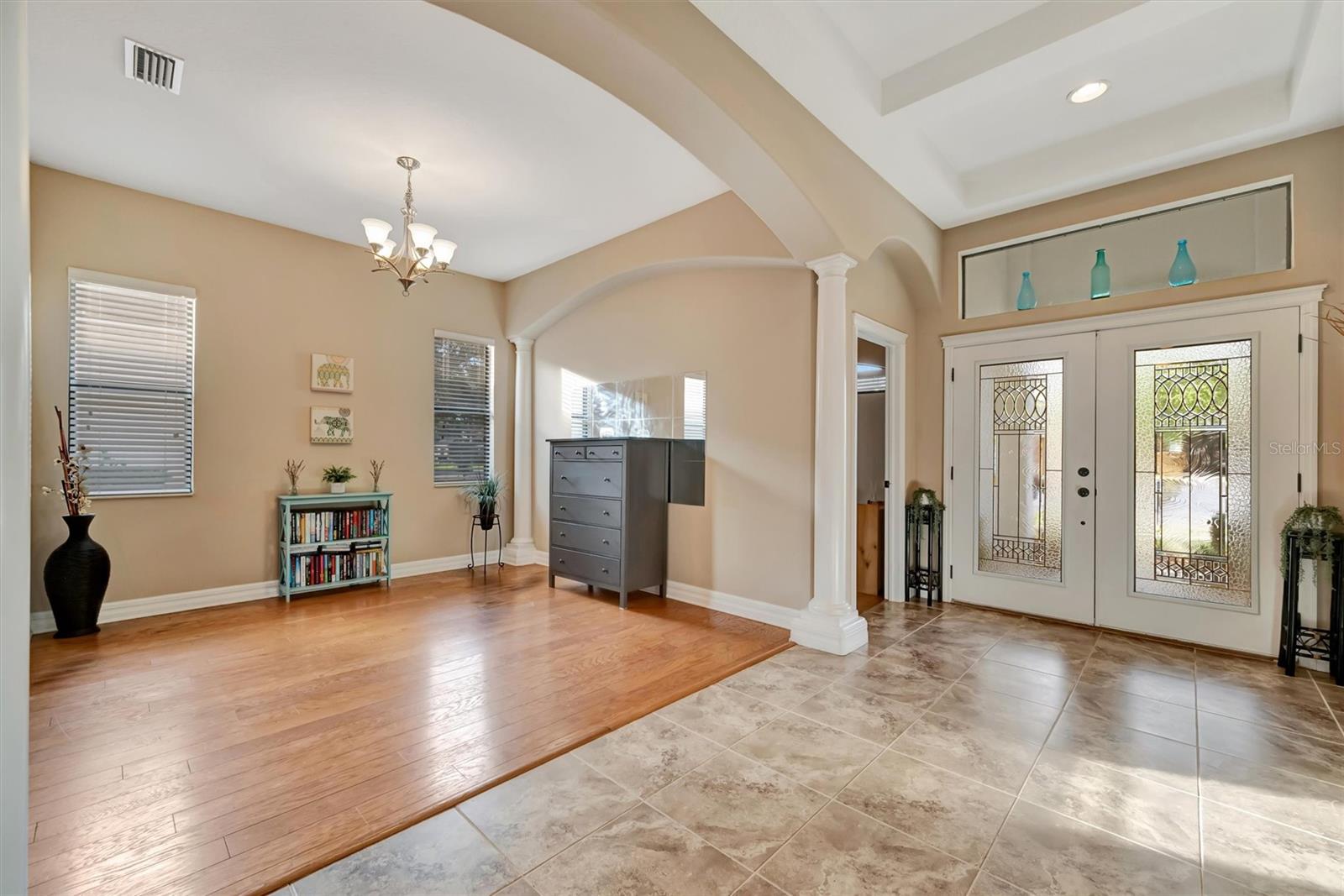 Image 12 of 99 For 15616 Starling Water Drive