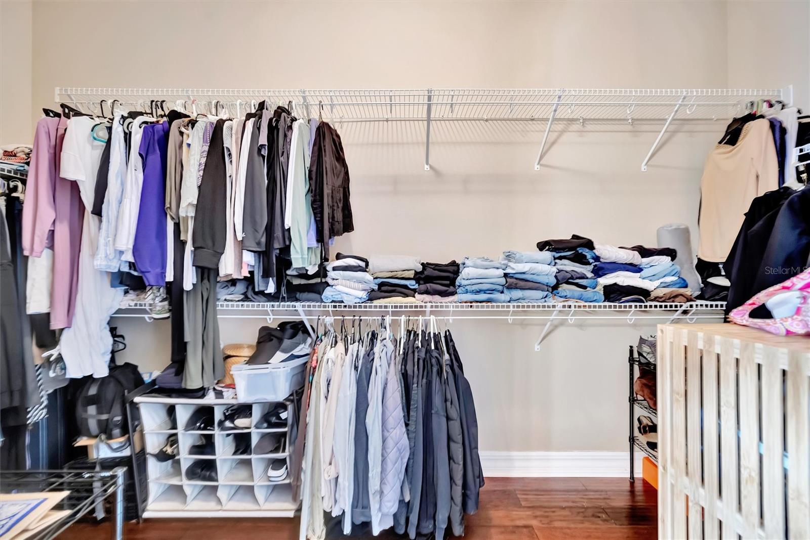 Image 37 of 99 For 15616 Starling Water Drive