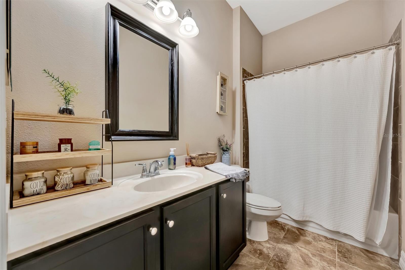 Image 52 of 99 For 15616 Starling Water Drive