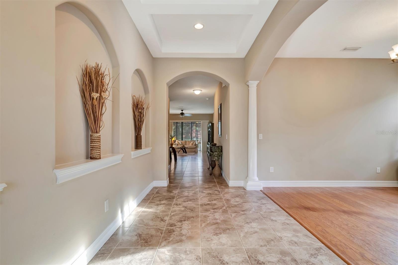 Image 6 of 99 For 15616 Starling Water Drive