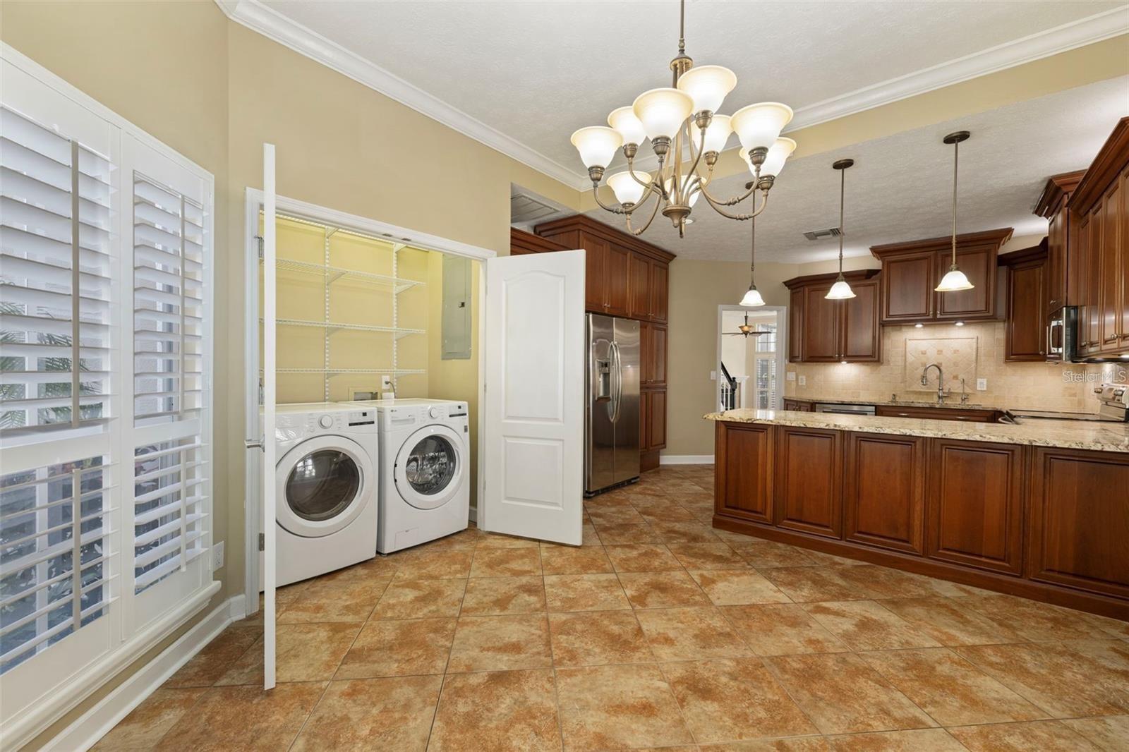 Image 38 of 89 For 18756 Wimbledon Circle