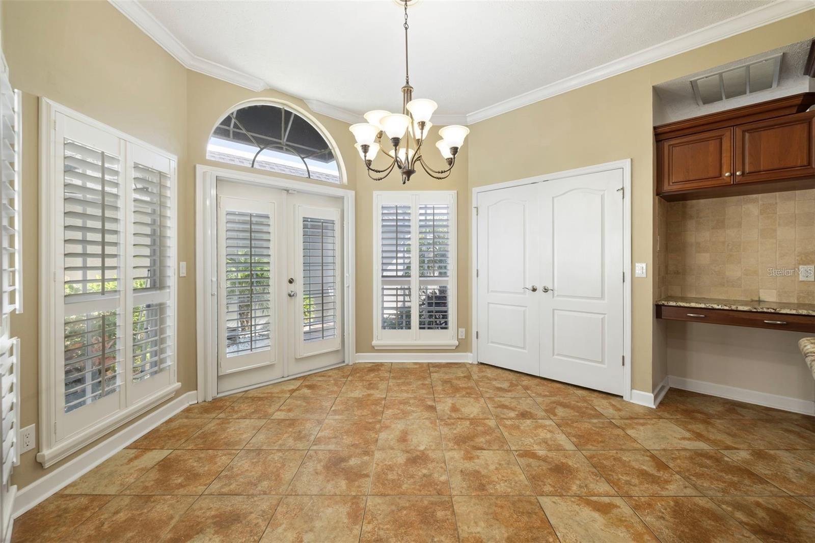 Image 39 of 89 For 18756 Wimbledon Circle