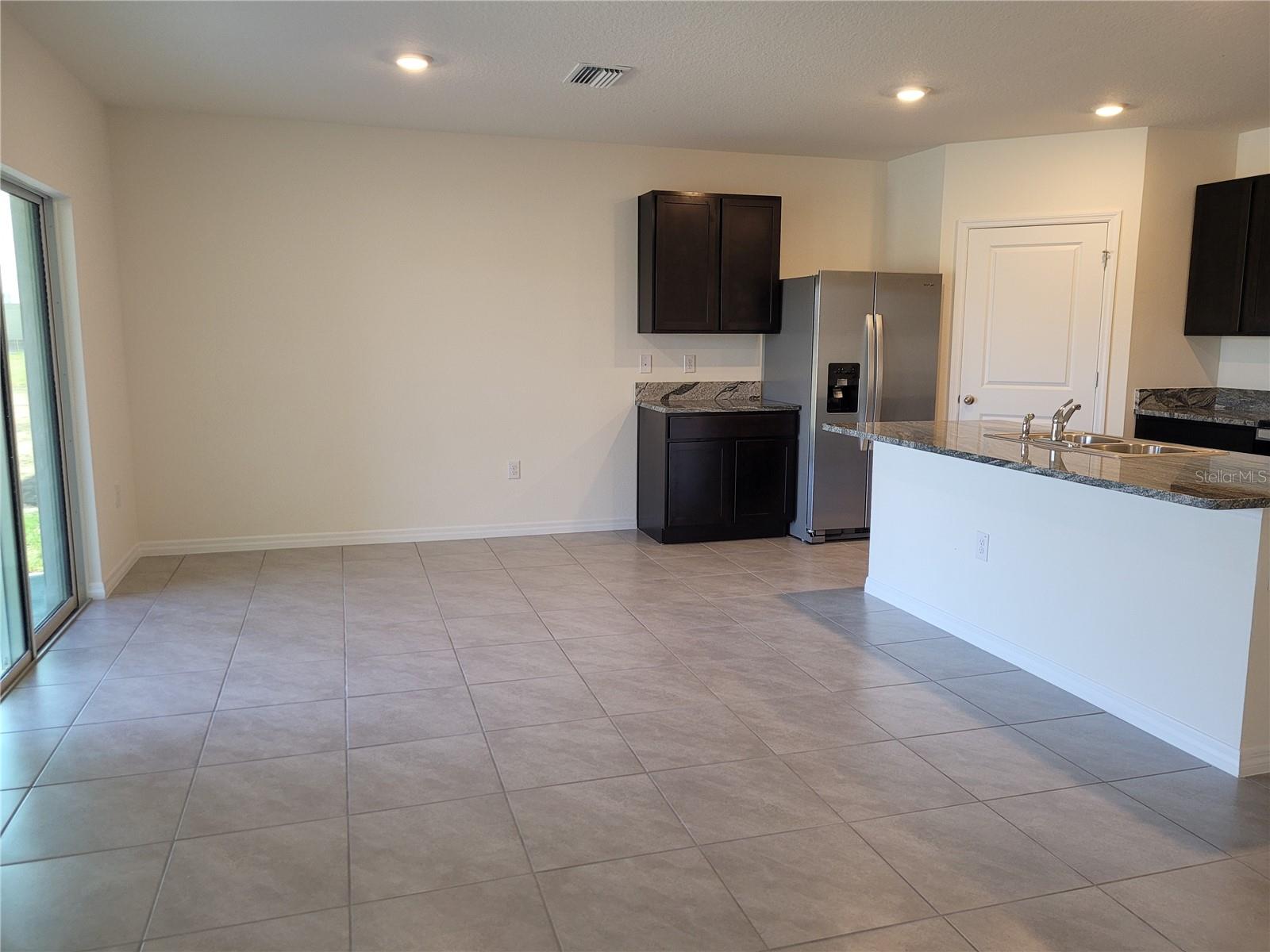 Image 18 of 66 For 30959 Penny Surf Loop