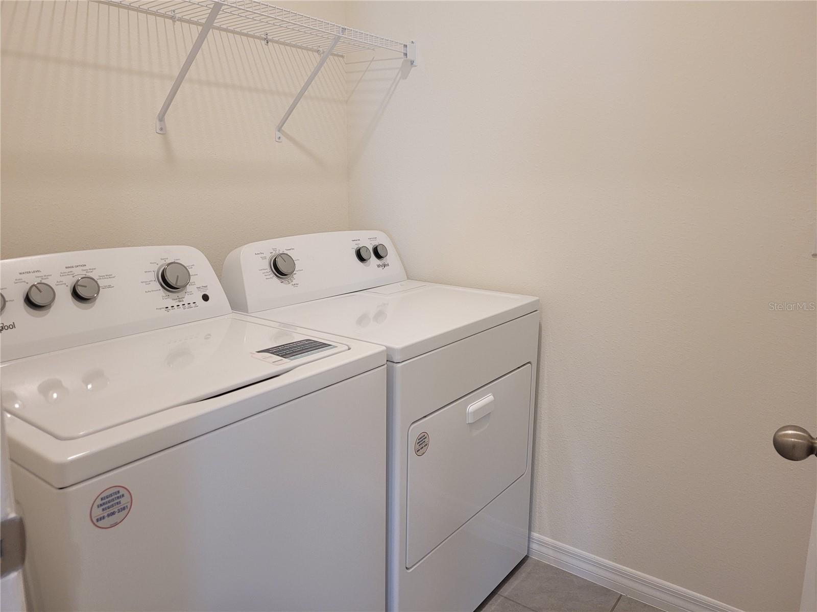 Image 31 of 66 For 30959 Penny Surf Loop