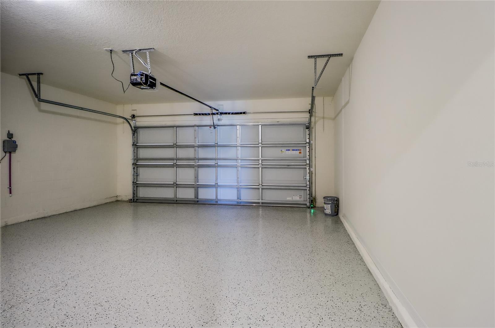 Image 40 of 66 For 30959 Penny Surf Loop